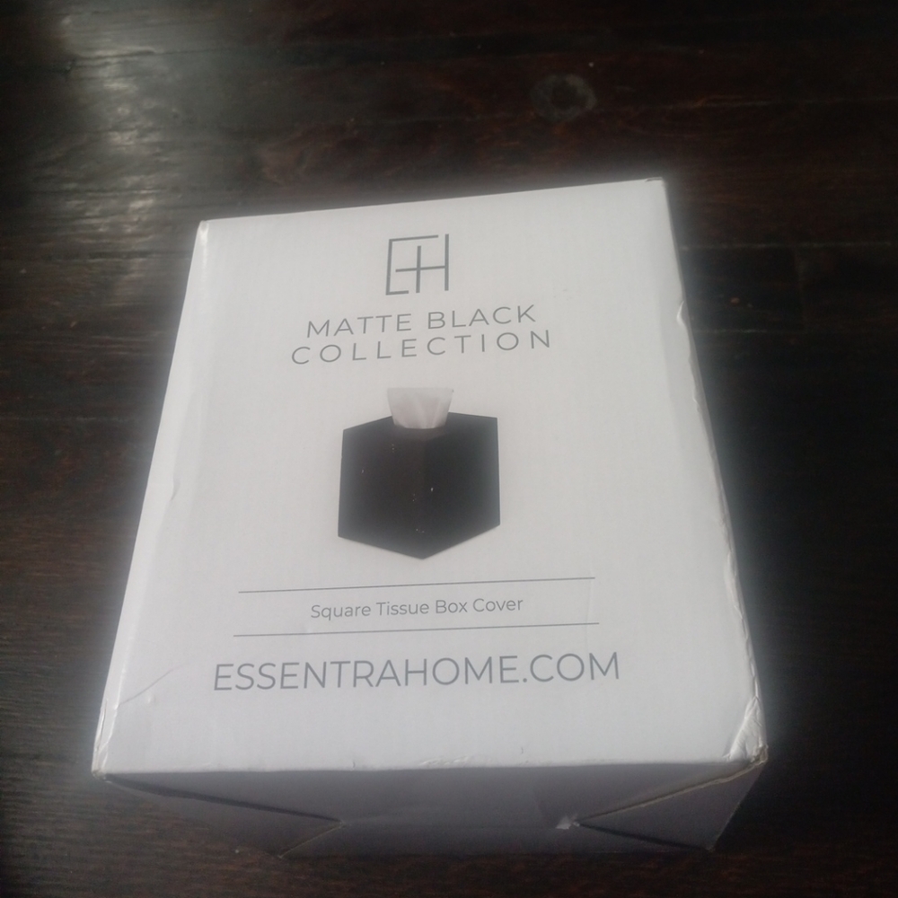 Essentra Home Matte Black Collection Square Tissue Box Cover